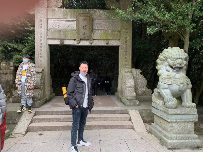 志东的第一张照片--石狮闪婚服务中心