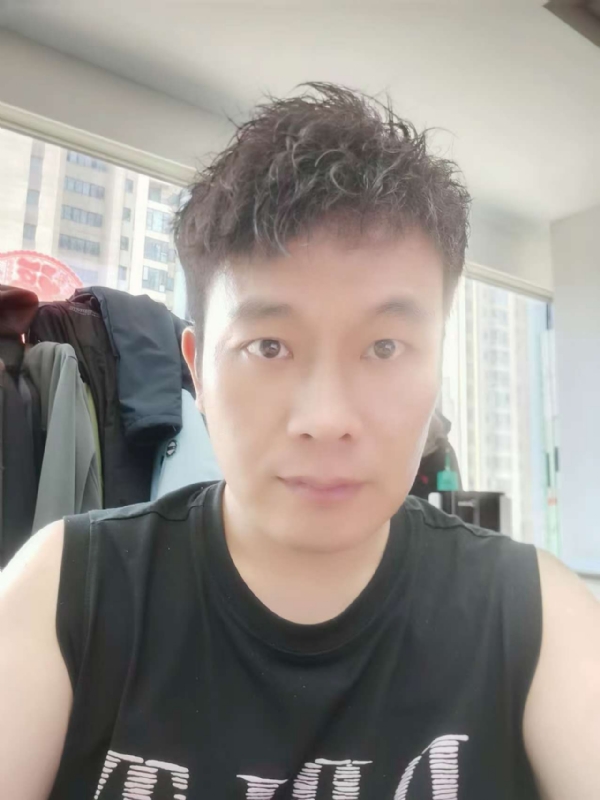 缘分何求的第一张照片--石狮闪婚服务中心